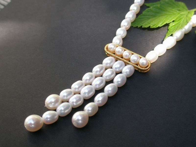 Perlenkette Lea mit Gold Detail