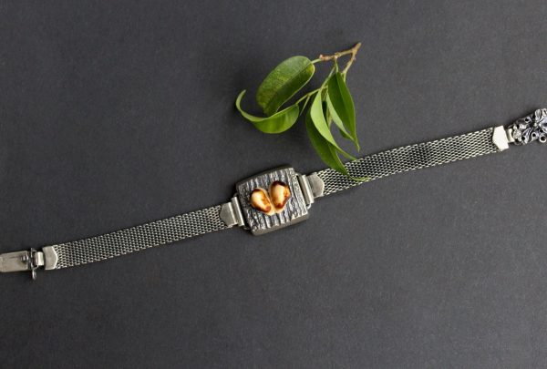Modernes Grandelschmuck Armband Huberta in Silber und einem Paar Hirschgrandeln