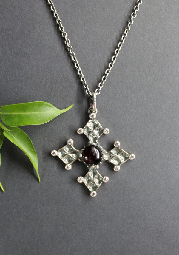 Trachtenschmuck Kreuz Anhänger "Krungler Kreuz" an Silberkette