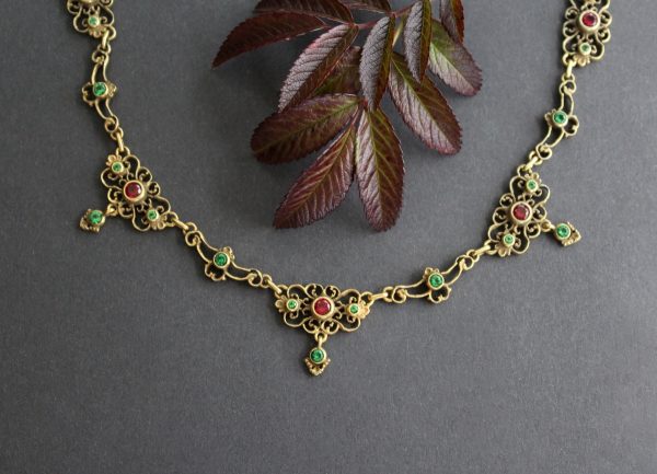 Elegantes Trachtenschmuck Collier in Altsilber vergoldet, mehrteilig