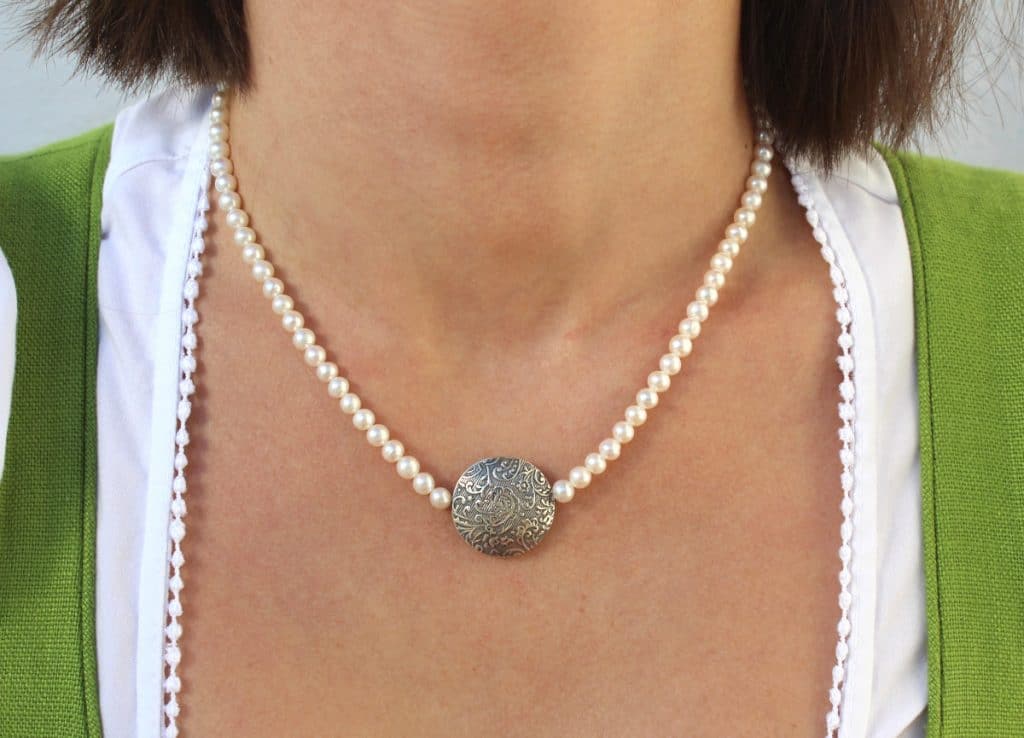 Perlencollier Martha